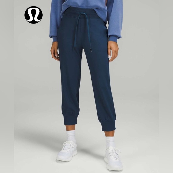Lululemon Athletica Women's Sweatpants, Size 18 - Picture 1 of 12